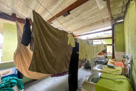 Casa à venda com 185m², 5 quartos e 3 vagasÁrea de Serviço