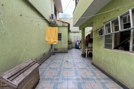 Casa à venda com 185m², 5 quartos e 3 vagasQuintal
