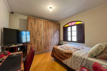 Casa à venda com 185m², 5 quartos e 3 vagasQuarto 4