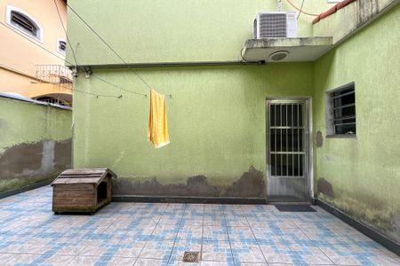 Casa à venda com 185m², 5 quartos e 3 vagasQuintal