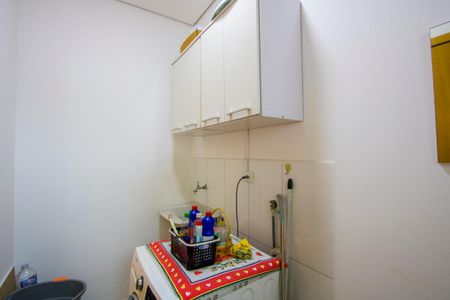 Apartamento à venda com 164m², 3 quartos e 2 vagas Apartamento à venda com 164m², 3 quartos e 2 vagasÁrea de serviço