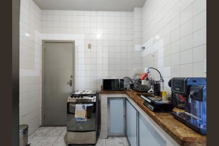 Apartamento à venda com 75m², 2 quartos e sem vaga Apartamento à venda com 75m², 2 quartos e sem vagaCozinha