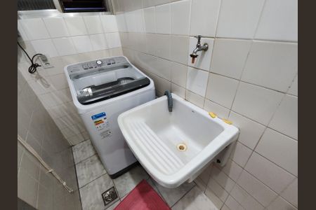 Apartamento à venda com 75m², 2 quartos e sem vaga Apartamento à venda com 75m², 2 quartos e sem vagaÁrea de Serviço