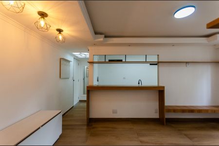 Sala de apartamento para alugar com 2 quartos, 50m² em Jardim do Tiro, São Paulo