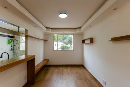 Sala de apartamento para alugar com 2 quartos, 50m² em Jardim do Tiro, São Paulo