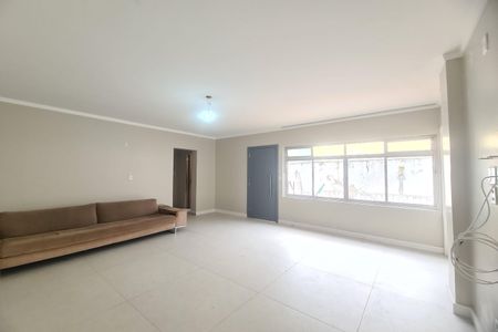 Sala de casa para alugar com 3 quartos, 200m² em Jardim Panorama (zona Leste), São Paulo