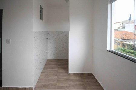 Sala/Cozinha de casa para alugar com 2 quartos, 55m² em Vila Primavera, São Paulo