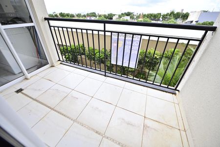 Varanda de apartamento para alugar com 2 quartos, 63m² em Setor Faicalville, Goiânia