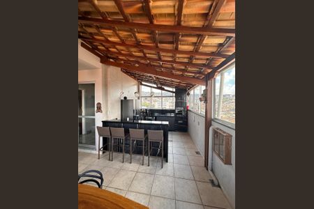 Apartamento à venda com 3 quartos, 152m² em Santa Efigênia, Belo Horizonte