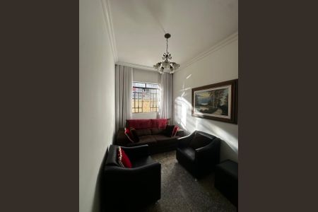 Casa à venda com 4 quartos, 300m² em Bom Jesus, Belo Horizonte