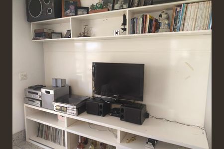 Apartamento à venda com 4 quartos, 175m² em Santo Antônio, Belo Horizonte