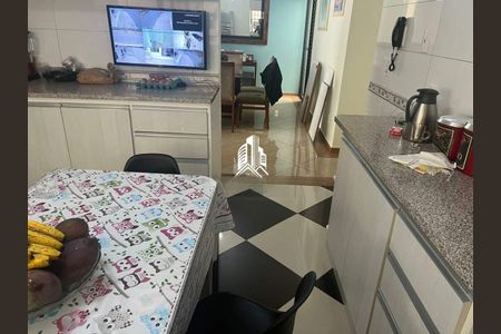 Casa à venda com 160m², 3 quartos e 4 vagas