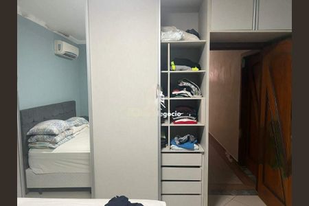 Casa à venda com 160m², 3 quartos e 4 vagas