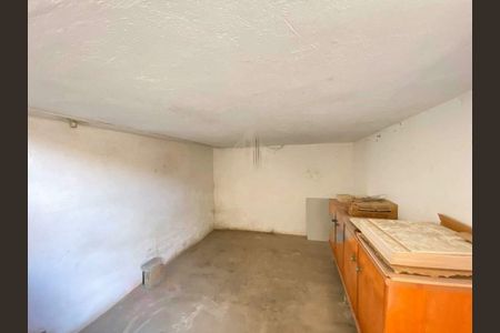 Casa à venda com 4 quartos, 130m² em Jardim do Lago, Campinas