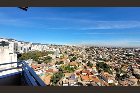 Apartamento à venda com 81m², 3 quartos e 3 vagas