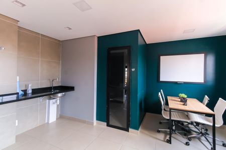 Apartamento à venda com 43m², 2 quartos e sem vaga Apartamento à venda com 43m², 2 quartos e sem vagaÁrea comum