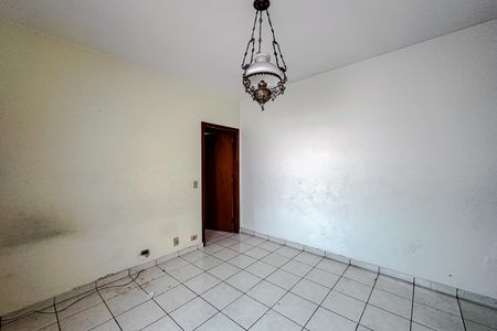 Sala de casa à venda com 4 quartos, 168m² em Vila Santo Estevão, São Paulo
