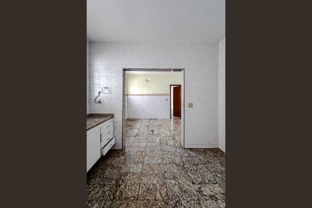 Casa à venda com 168m², 3 quartos e 3 vagas Casa à venda com 168m², 3 quartos e 3 vagasCozinha