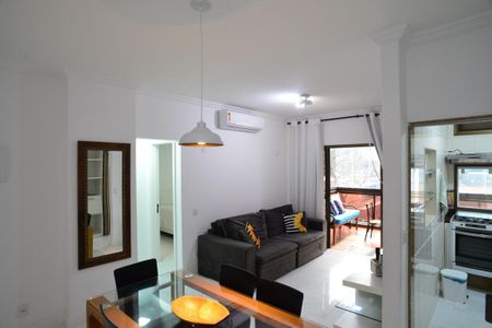 Sala de apartamento para alugar com 1 quarto, 59m² em Barra da Tijuca, Rio de Janeiro