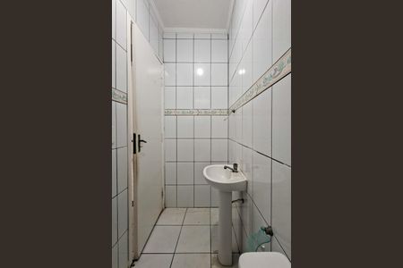 Lavabo  de casa para alugar com 2 quartos, 80m² em Guilhermina, Praia Grande