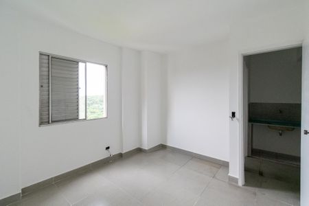 Quarto 2 de apartamento para alugar com 2 quartos, 65m² em Vila do Encontro, São Paulo