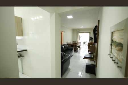 Sala de apartamento para alugar com 2 quartos, 88m² em Tupi, Praia Grande