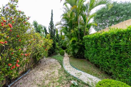 Casa à venda com 175m², 3 quartos e 2 vagas Casa à venda com 175m², 3 quartos e 2 vagasJardim