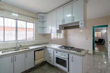 Casa à venda com 175m², 3 quartos e 2 vagas Casa à venda com 175m², 3 quartos e 2 vagasCozinha