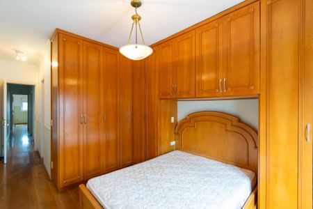 Casa à venda com 175m², 3 quartos e 2 vagas Casa à venda com 175m², 3 quartos e 2 vagasSuíte