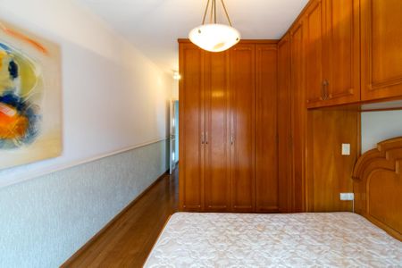 Casa à venda com 175m², 3 quartos e 2 vagas Casa à venda com 175m², 3 quartos e 2 vagasSuíte