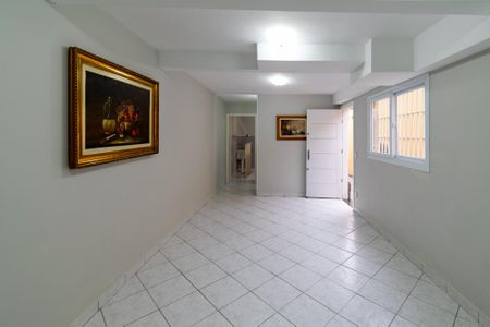 Casa à venda com 175m², 3 quartos e 2 vagas Casa à venda com 175m², 3 quartos e 2 vagasÁrea comum - Salão de festas