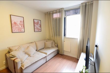 Sala de apartamento à venda com 2 quartos, 54m² em Vila Isabel, Rio de Janeiro