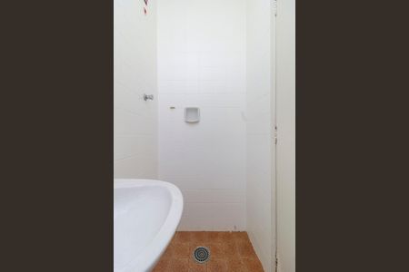 Casa à venda com 200m², 4 quartos e 3 vagas Casa à venda com 200m², 4 quartos e 3 vagasÁrea de Serviço - Banheiro