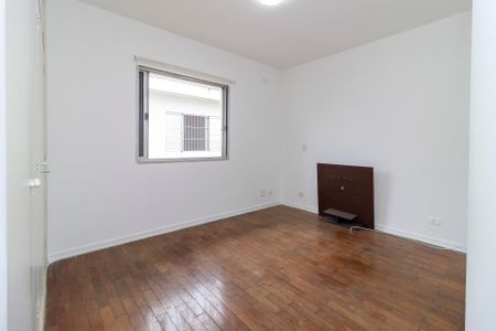 Casa à venda com 200m², 4 quartos e 3 vagas Casa à venda com 200m², 4 quartos e 3 vagasSuíte 3