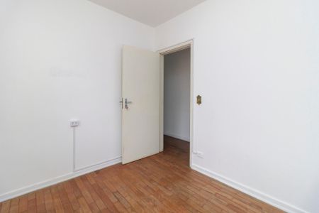 Casa à venda com 200m², 4 quartos e 3 vagas Casa à venda com 200m², 4 quartos e 3 vagasQuarto 4