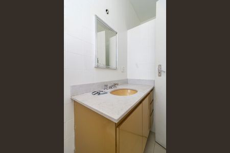 Casa à venda com 200m², 4 quartos e 3 vagas Casa à venda com 200m², 4 quartos e 3 vagasSuíte 3 - Banheiro