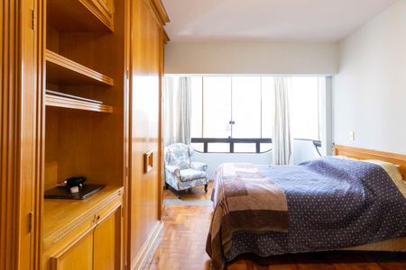 Apartamento para alugar com 246m², 4 quartos e 4 vagasSuíte 1