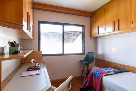 Apartamento para alugar com 246m², 4 quartos e 4 vagasQuarto 