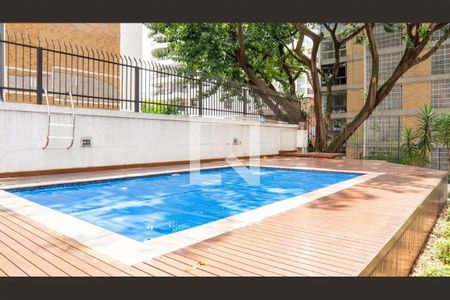 Apartamento para alugar com 246m², 4 quartos e 4 vagasÁrea comum - Piscina