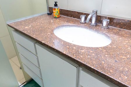 Apartamento para alugar com 246m², 4 quartos e 4 vagasBanheiro da Suíte 3