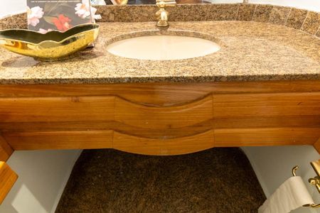 Apartamento para alugar com 246m², 4 quartos e 4 vagasLavabo