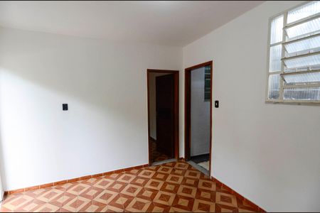 Sala de apartamento para alugar com 1 quarto, 60m² em Benfica, Rio de Janeiro