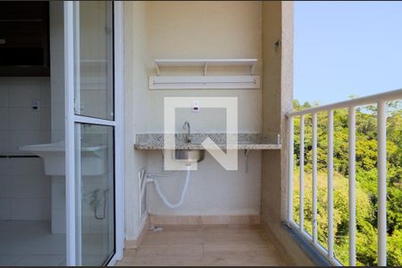 Varanda de apartamento para alugar com 2 quartos, 58m² em Lajeado, Cotia