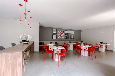 Apartamento à venda com 37m², 1 quarto e sem vagaÁrea comum - Salão de festas