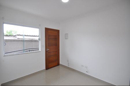 Sala de apartamento para alugar com 3 quartos, 42m² em Vila Mazzei, São Paulo