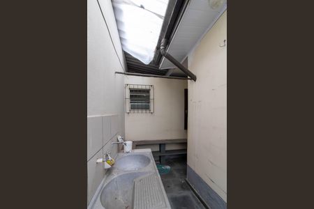 Casa à venda com 100m², 2 quartos e 1 vaga Casa à venda com 100m², 2 quartos e 1 vagaArea de Serviço