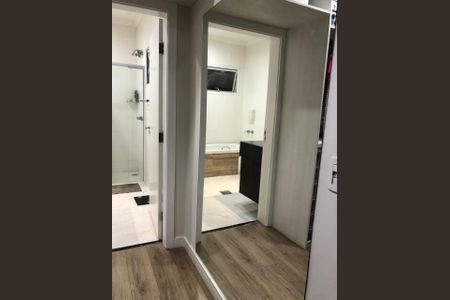 Casa à venda com 226m², 4 quartos e 4 vagas