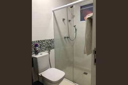 Casa à venda com 226m², 4 quartos e 4 vagas