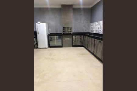 Casa à venda com 226m², 4 quartos e 4 vagas
