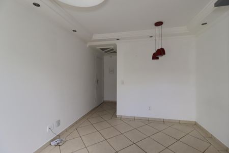 Sala de apartamento para alugar com 2 quartos, 59m² em Vila Metalúrgica, Santo André